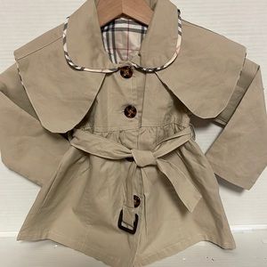 Designer Vibe Khaki/Plaid Jacket Size 3-4